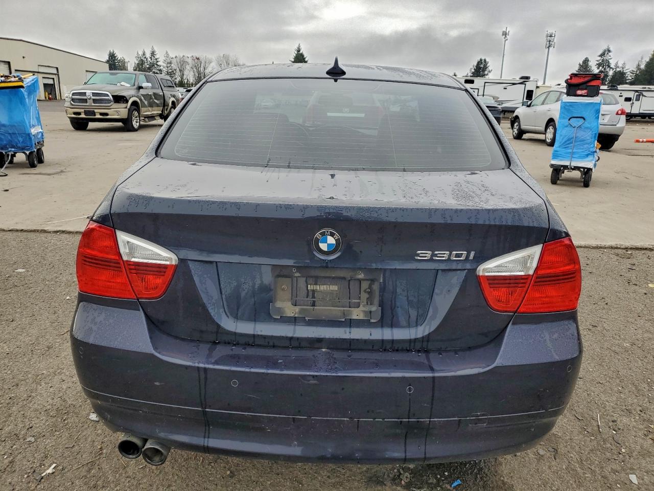 BMW 3 Series I Image 7