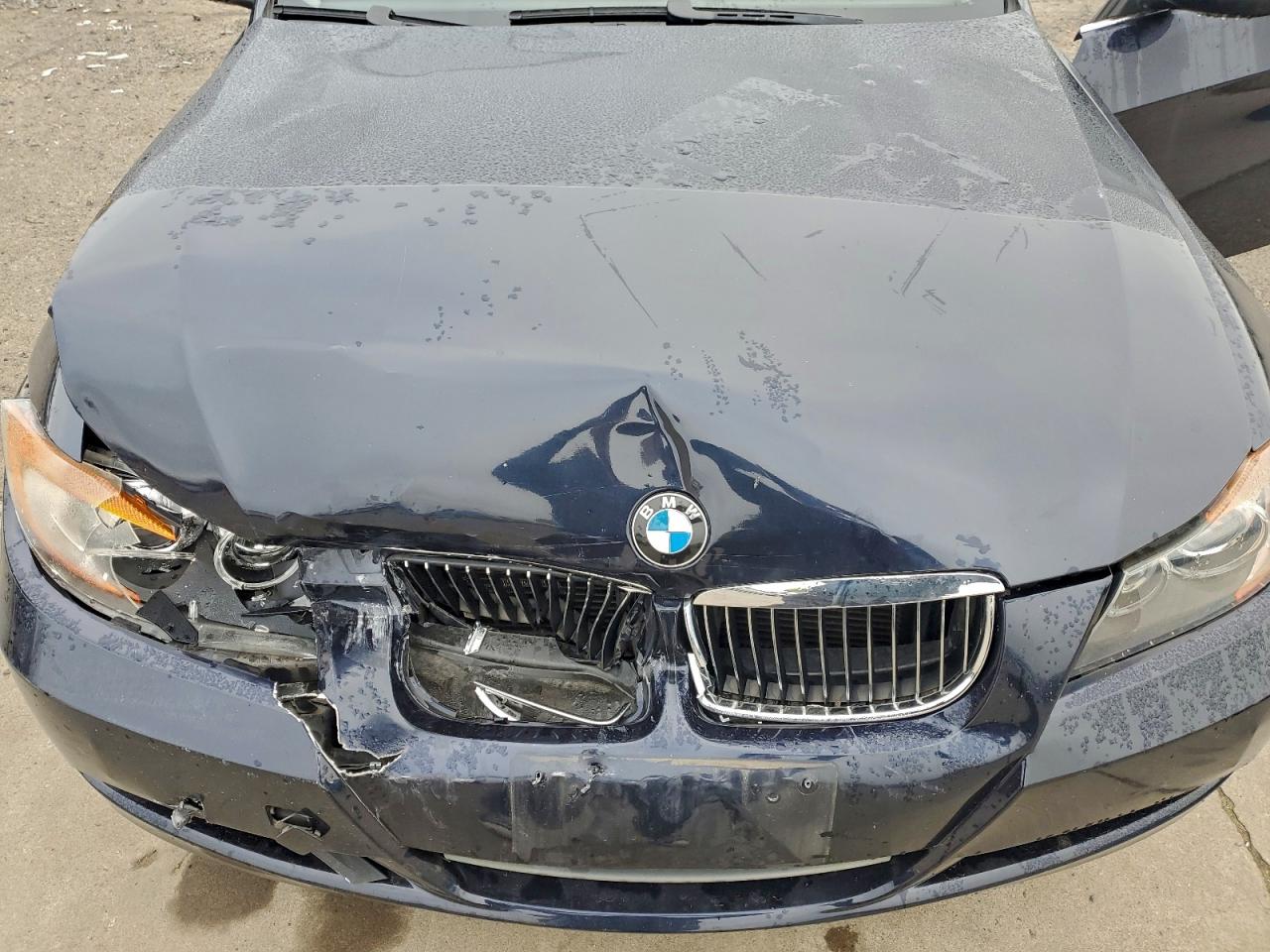 BMW 3 Series I Image 12