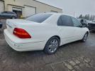 Lexus LS 430 Image 3