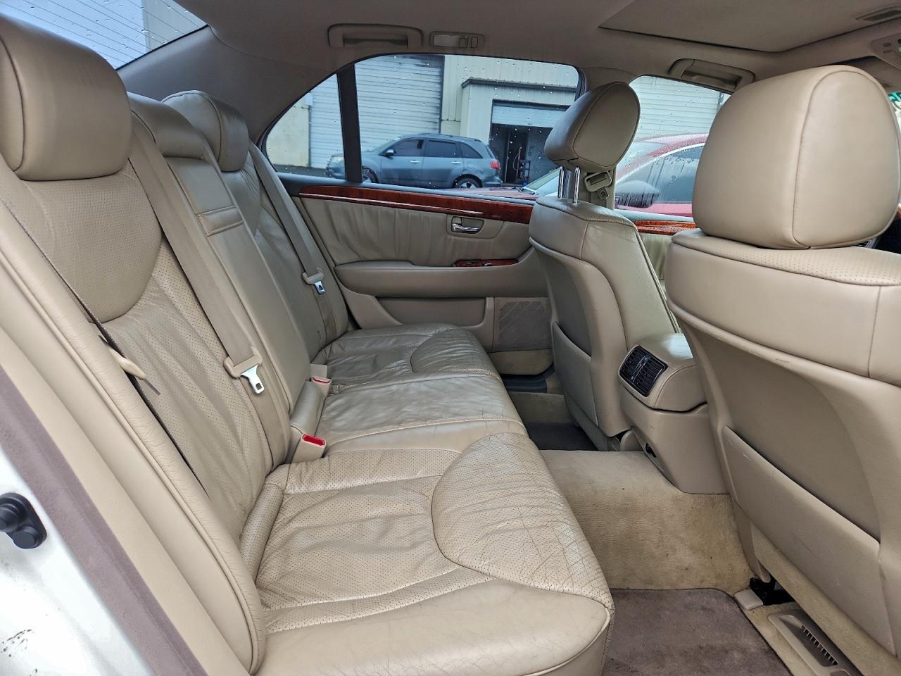 Lexus LS 430 Image 5