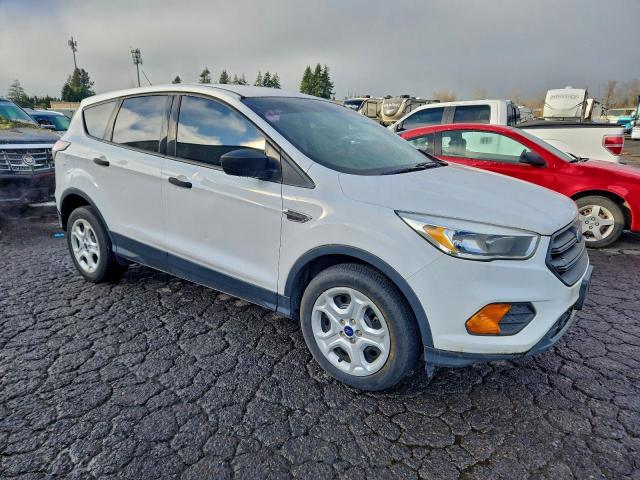 Ford Escape S Image 3