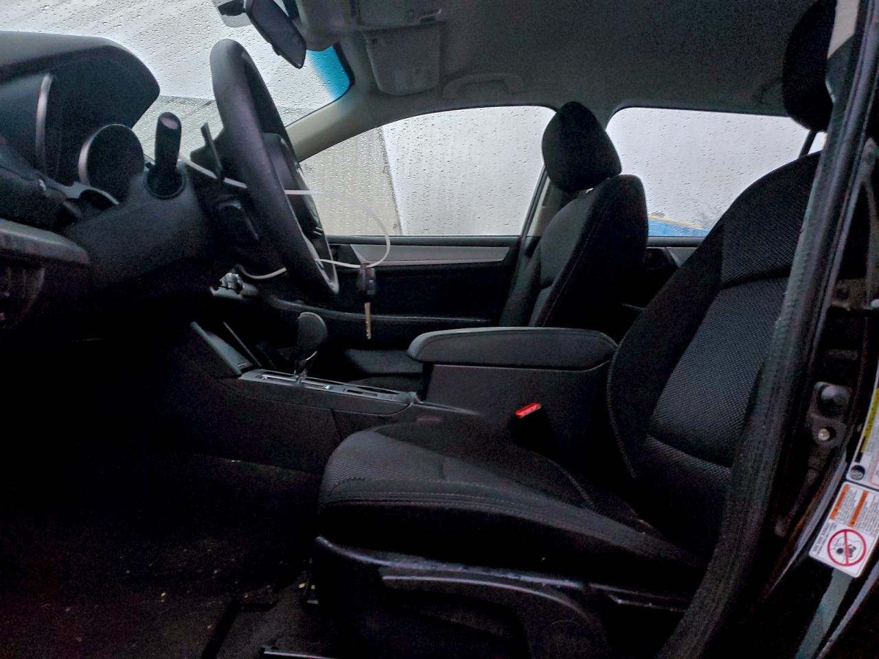 Subaru Outback 2.5i Image 5