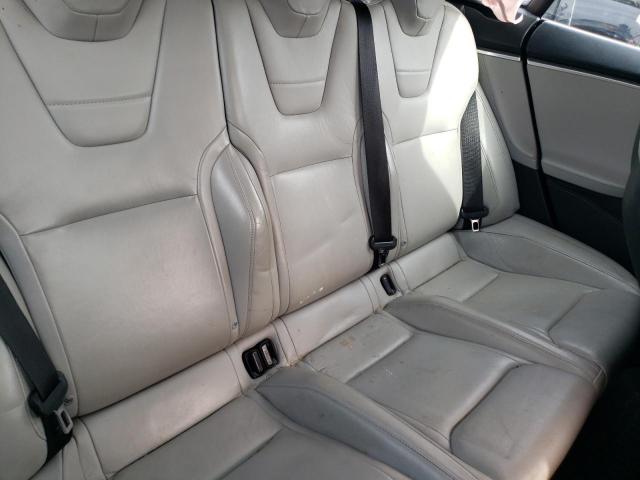 Tesla Model S 85d Image 11