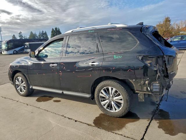 Nissan Pathfinder S Image 4