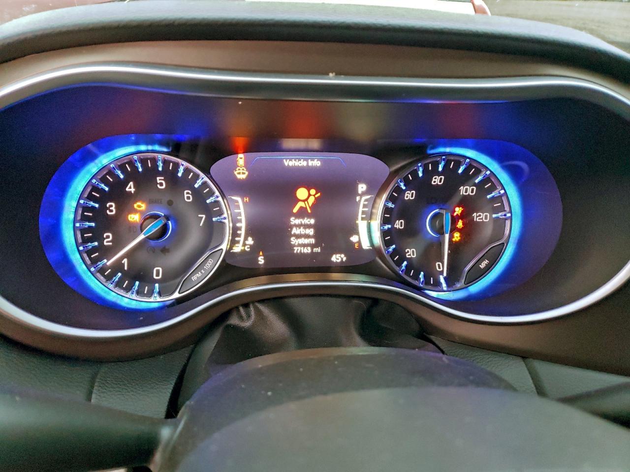 Chrysler Pacifica Touring L Plus Image 6