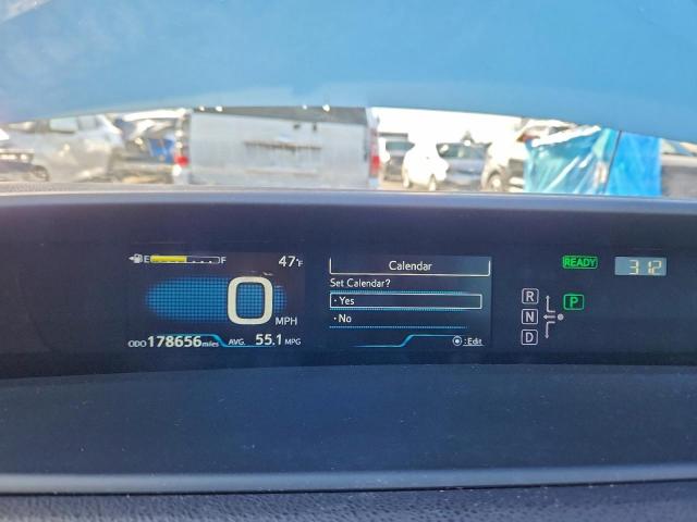 Toyota Prius Image 5