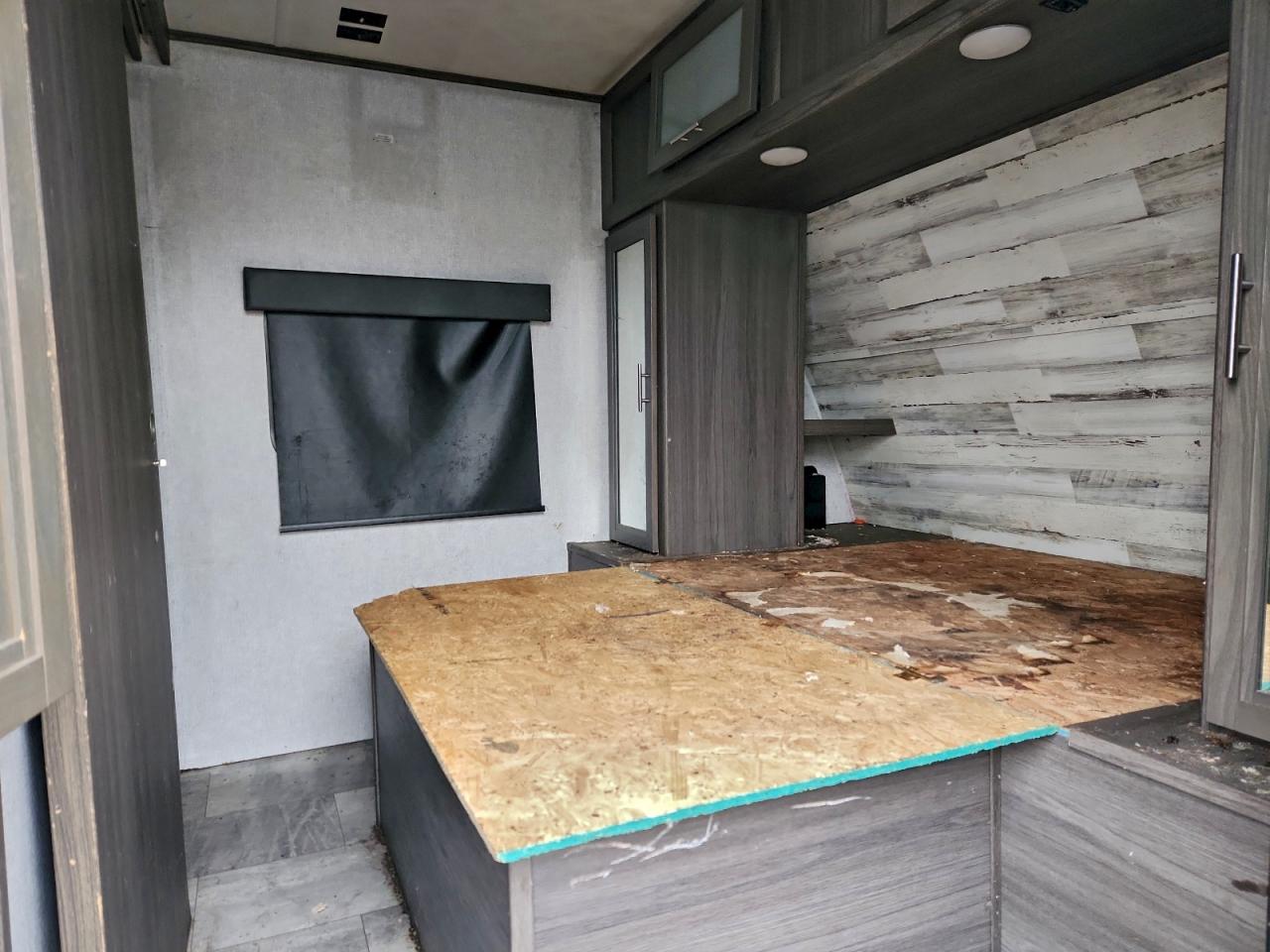 Dutchmen Kodiak Image 7