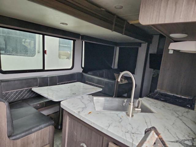 Dutchmen Kodiak Image 3