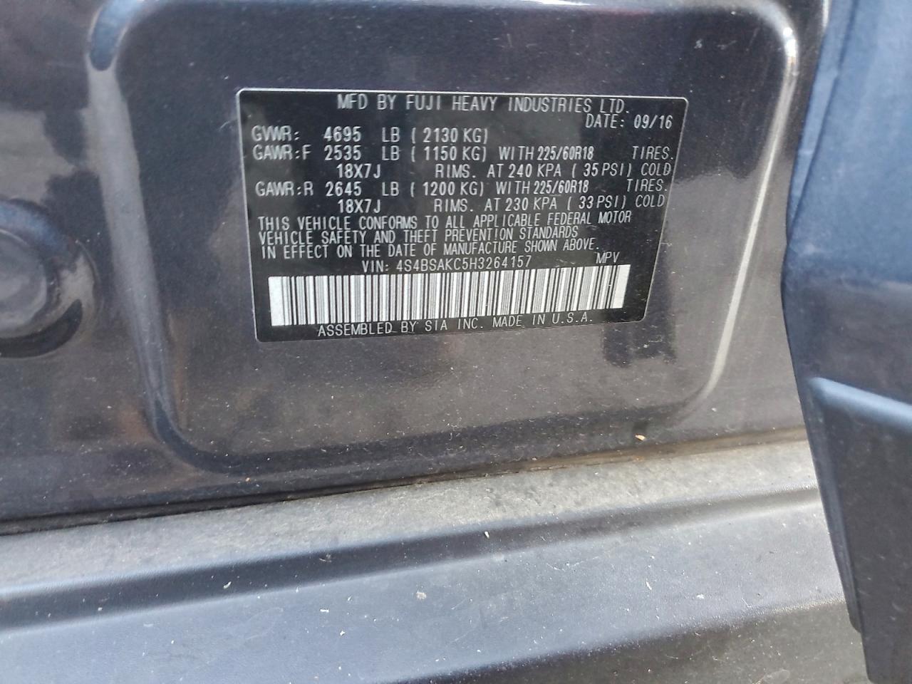 Subaru Outback 2.5i Limited Image 3