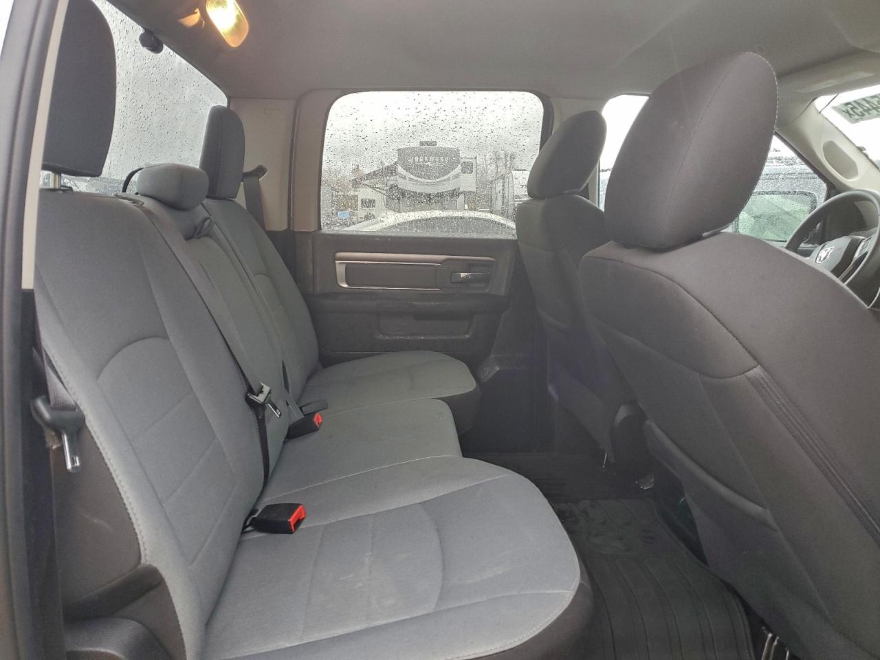 Ram 1500 Slt Image 4