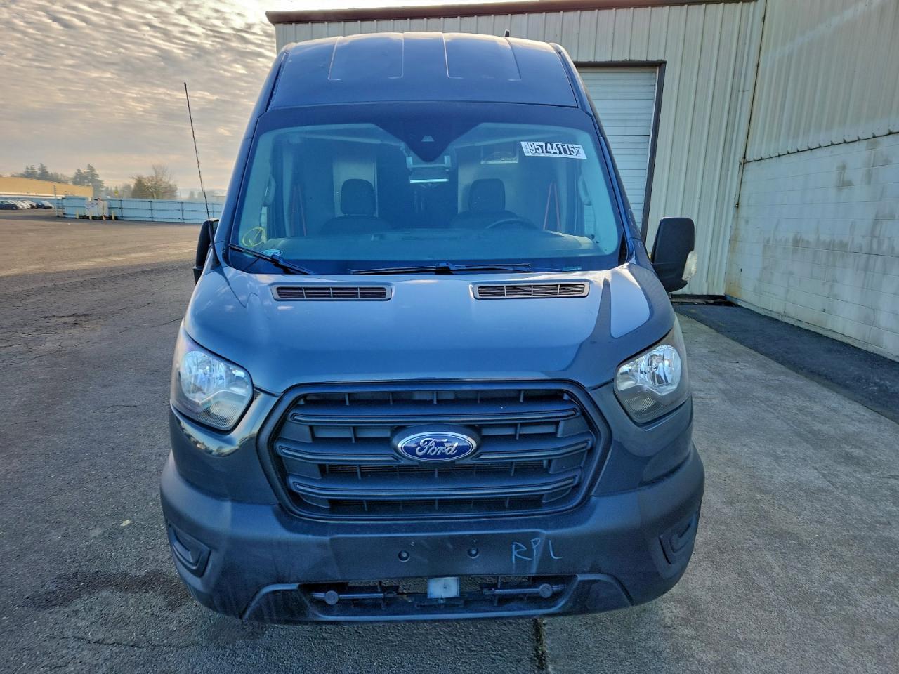 Ford Transit T-250 Image 2