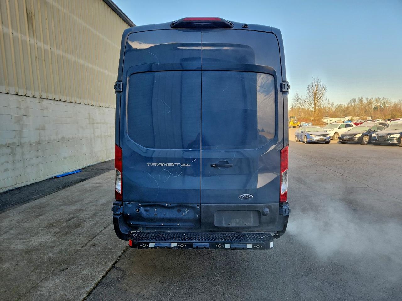 Ford Transit T-250 Image 9