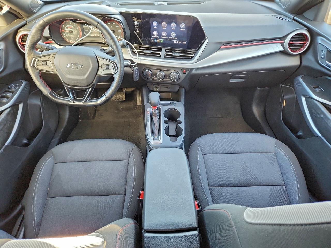 Chevrolet Trax 1rs Image 12