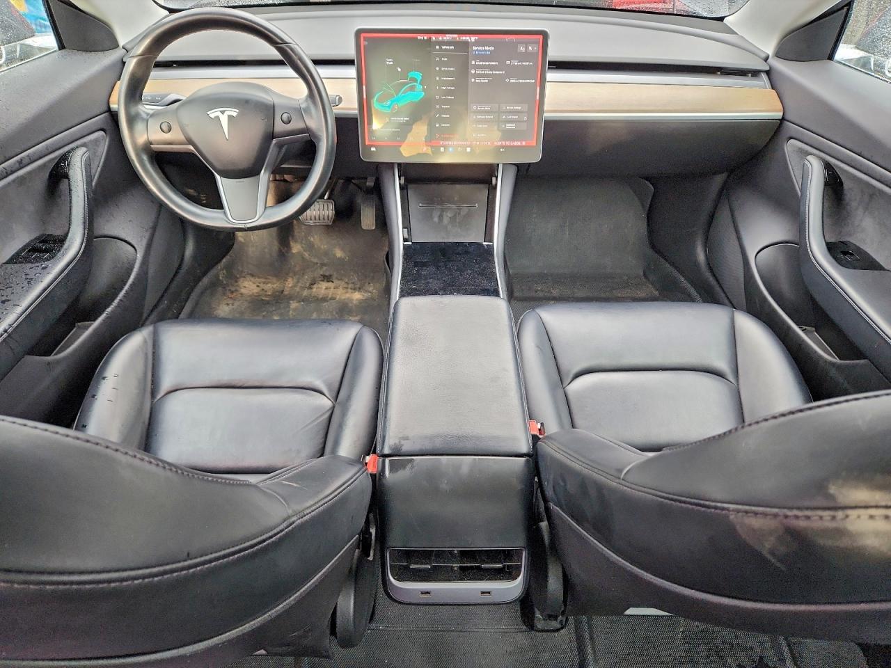 Tesla Model 3 Image 10