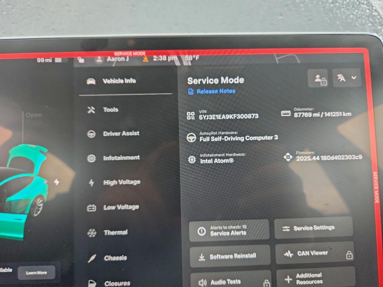 Tesla Model 3 Image 7