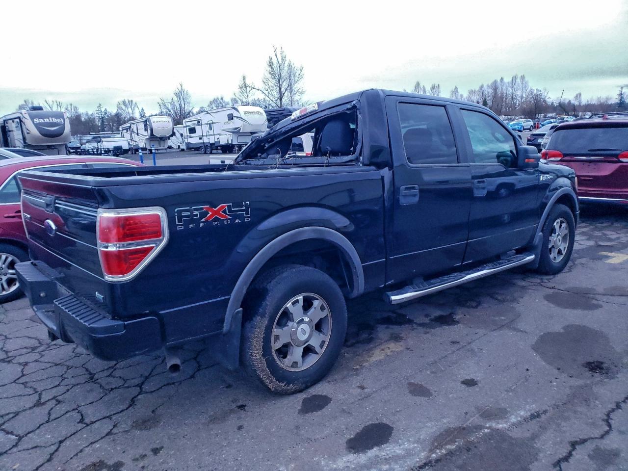 Ford F-150 Supercrew Image 6