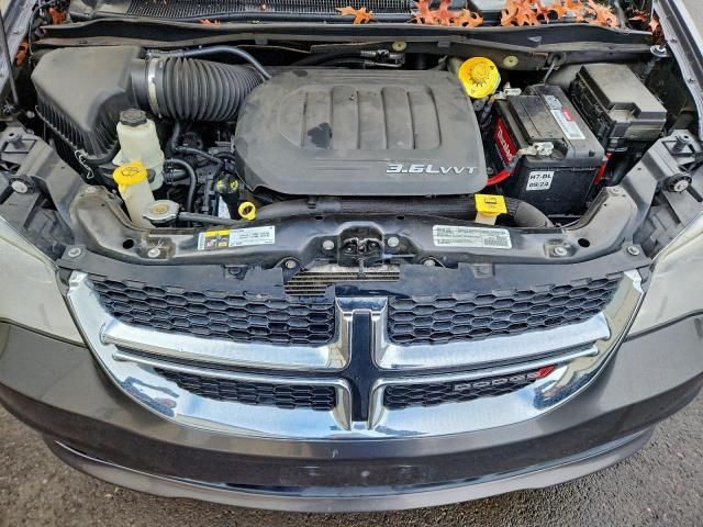 Dodge Caravan Sxt Image 11