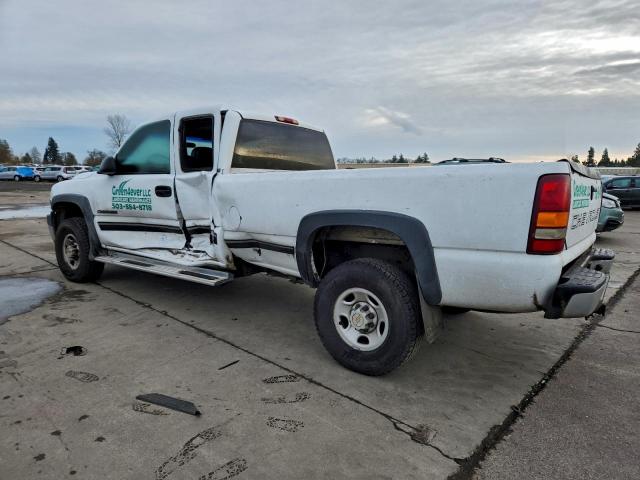 Chevrolet Silverado C2500 Heavy Duty Image 4