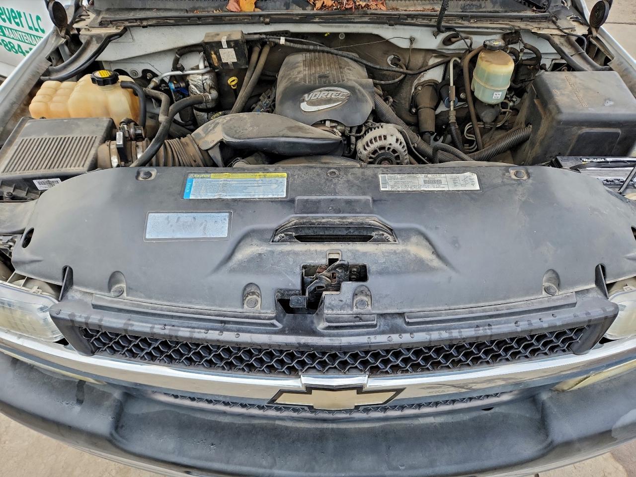 Chevrolet Silverado C2500 Heavy Duty Image 2