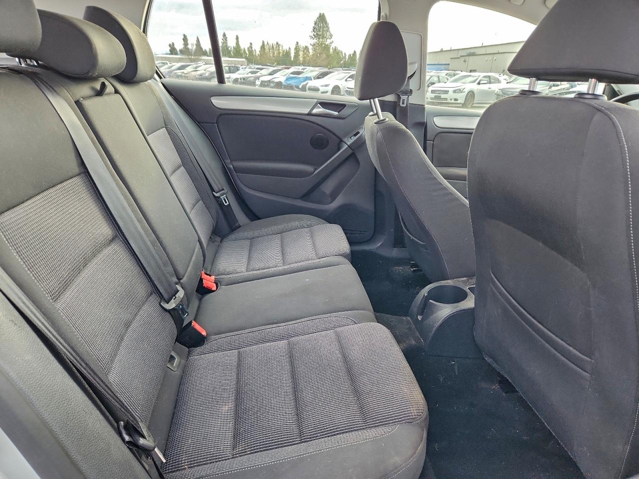 Volkswagen Golf Image 7