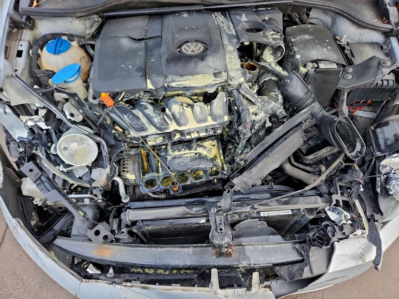 Volkswagen Golf Image 8