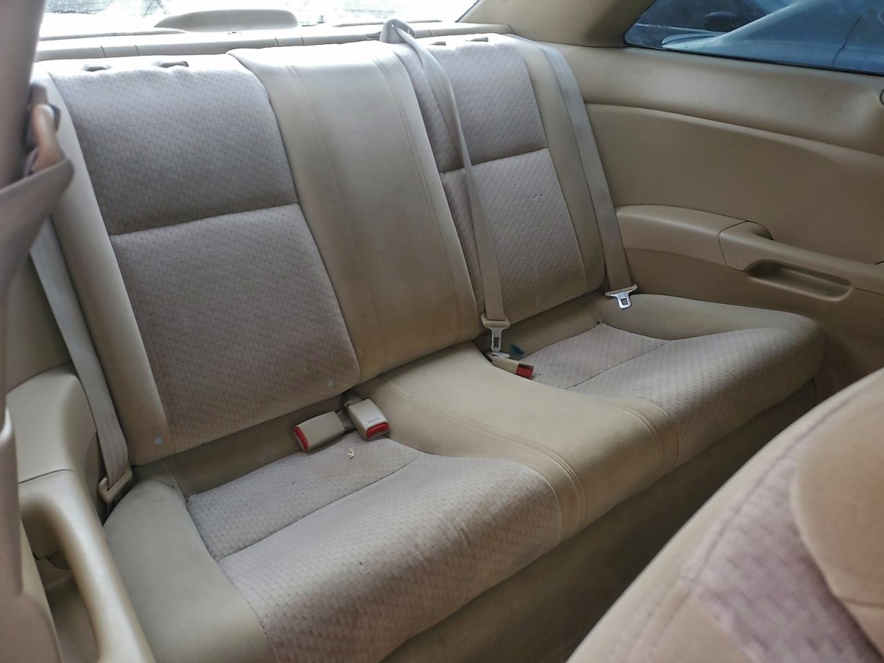 Honda Civic Dx Vp Image 9